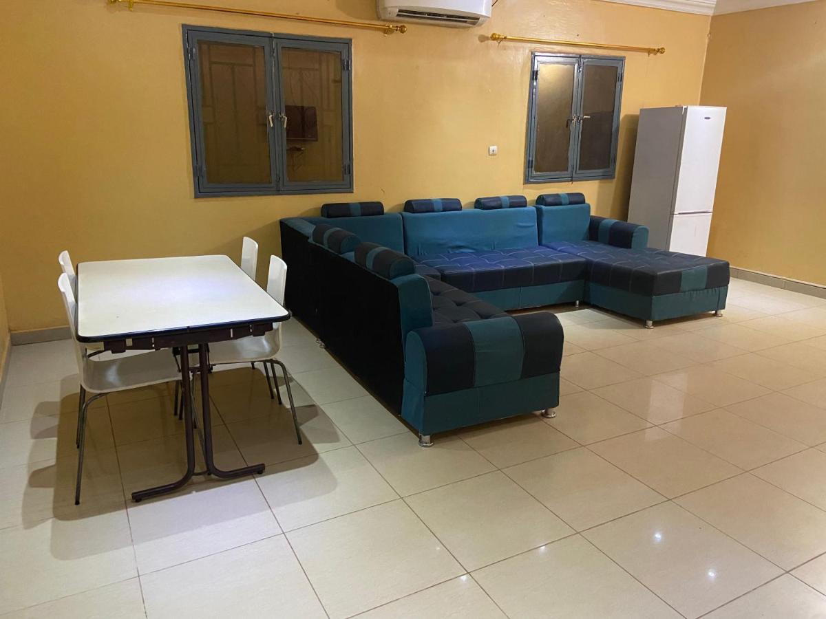 Villa Chambre B climatisée douche Cuisine salon Bamako Esterno foto